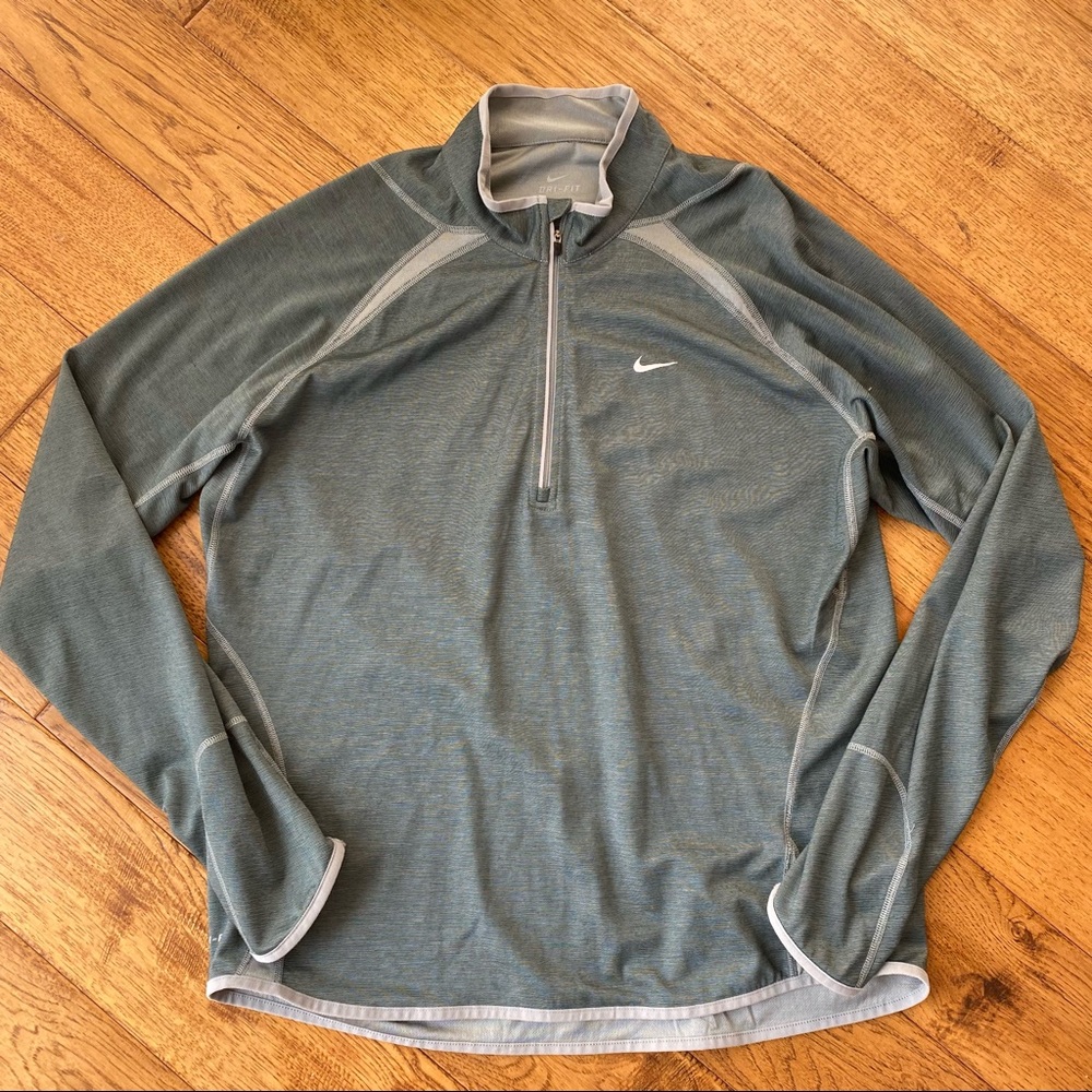 Nike DriFit Zipup